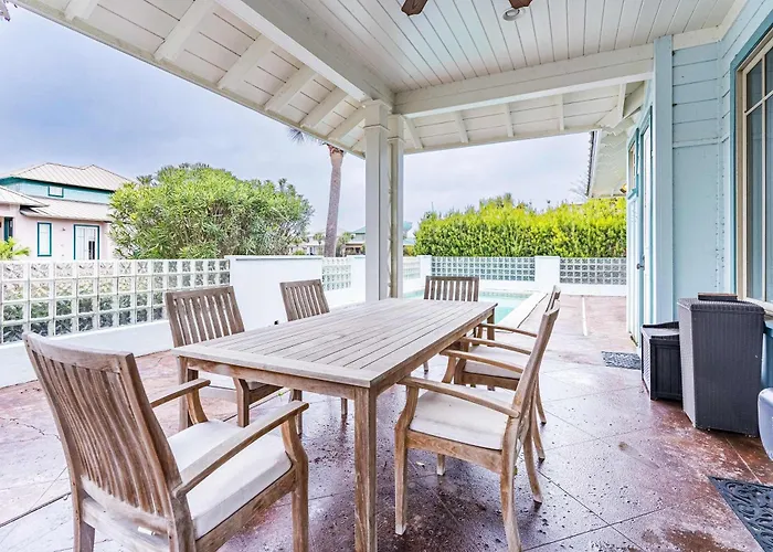 Water-view On The Near The With Private Pool Patio W&d Ac Holiday home