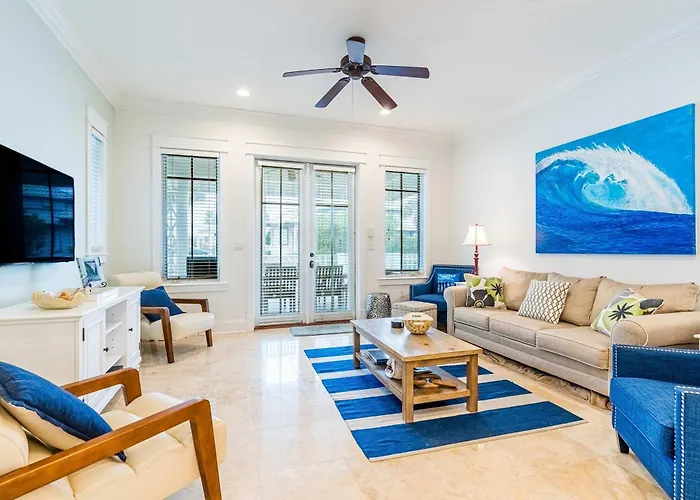 Holiday home Water-view On The Near The With Private Pool Patio W&d Ac *